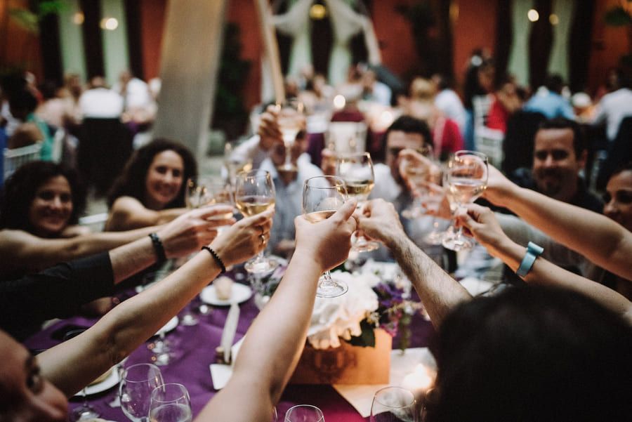 foto boda brindis